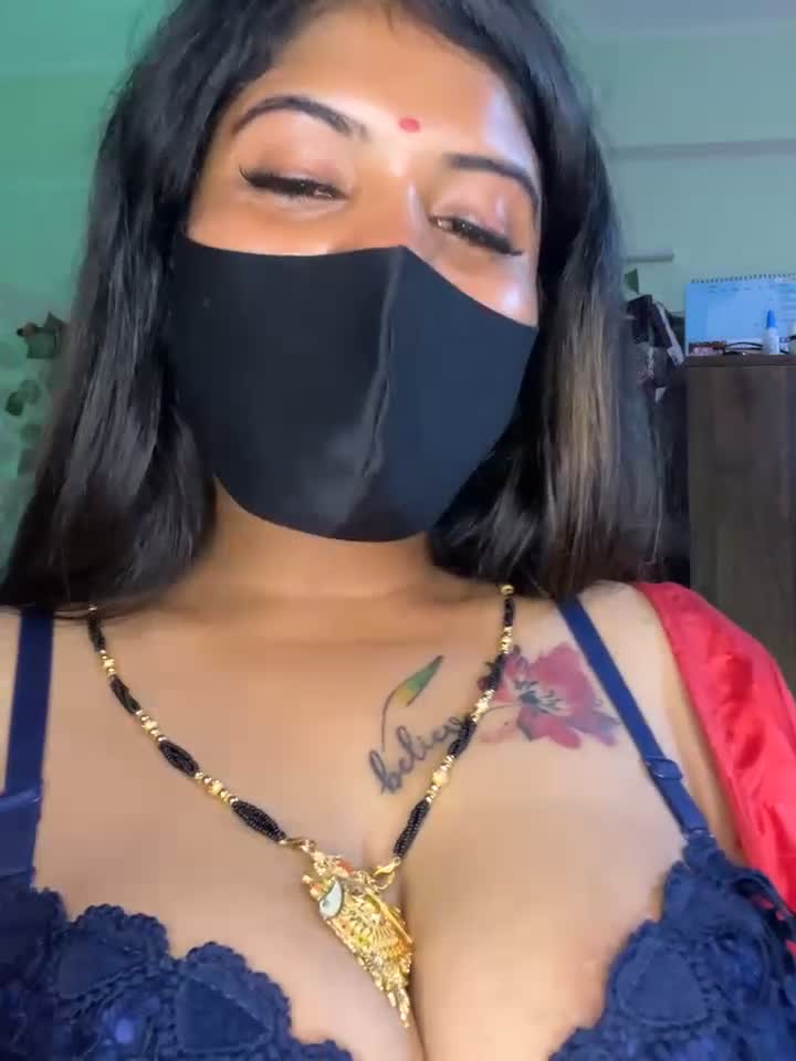 V-Hot-Sweti