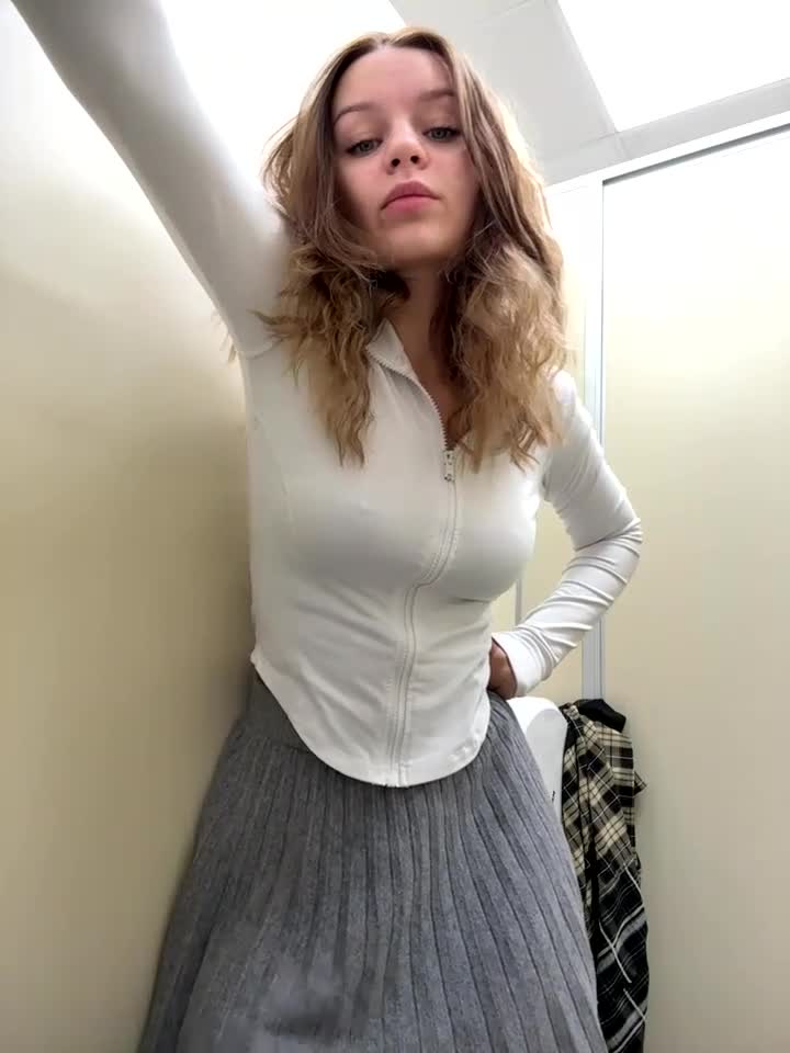 Cum_girlss