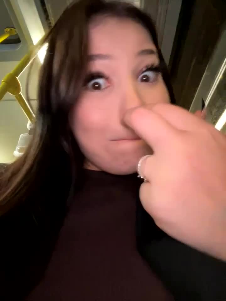 Chloe__Moon cam recording