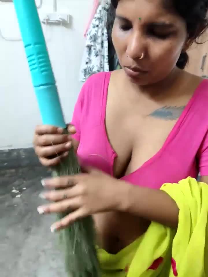 Hotty-Moni